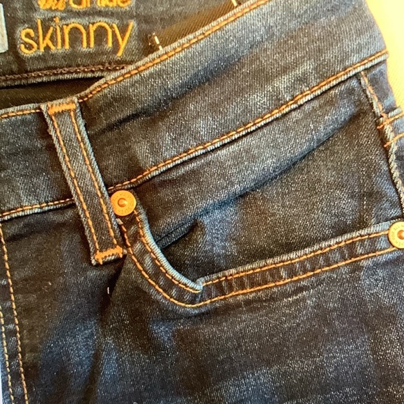 7 For All Mankind Blue Premium Denim Jeans. The Ankle Skinny, size 25 - Picture 5 of 15